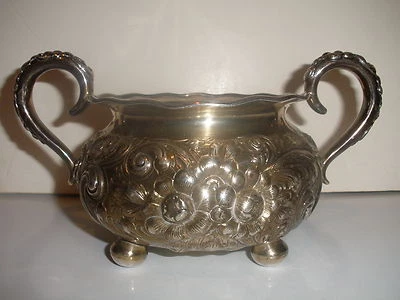 RARO AZUCARERO ANTIGUO JACCARD KANSAS CITY PLATA ESTERLINA REPUJADO     Foto 1 de 4