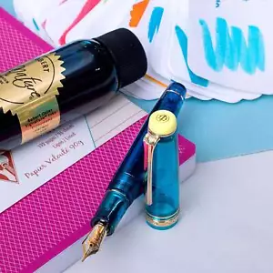 Sailor Professional Gear Kure Azur Fountain Pen - Picture 1 of 16
