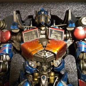 Three A Transformers Dark Side Moon Optimus prime Autobot Action Figure 2016 new - Picture 1 of 7