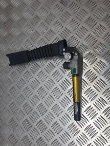 KIA SORENTO XM MK2 SEAT BELT PRE-TENSIONER FRONT RIGHT 888252P400VA 2011 - Picture 1 of 12