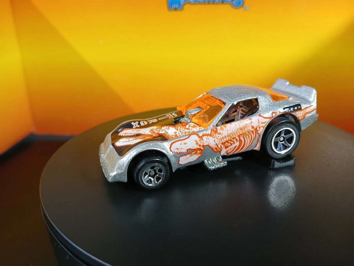 Preços baixos em Hot Wheels 1977 Funny Car na Fabricação de Carros