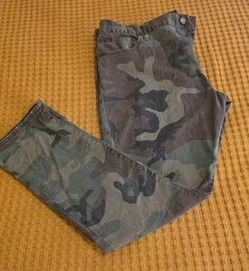 Ralph Lauren Polo Sullivan Camouflage Jeans Größe 40x32 Herren - Bild 1 von 4