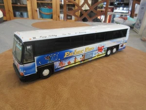 1:50 Corgi MCI 102 Coach Bus Peter Pan 60th Birthday Anniversary OHNE SPIEGEL/BOX - Bild 1 von 9