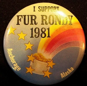 ANCHORAGE ALASKA 1981 ORIGINAL FUR RENDEZVOUS BUTTON SLED DOG MUSHING RAINBOW - Picture 1 of 1