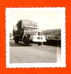 PHOTO / CAMION UNIC - Picture 1 of 2