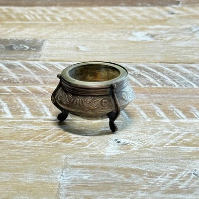 Soporte de vidrio de bodega de sal ornamentado de plata rusa vintage años 60 Foto 1 de 4