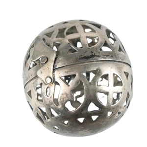Vintage Plated Copper Hanging Hinged Sphere 3" Ball Trinket or Incense - India - Picture 1 of 6