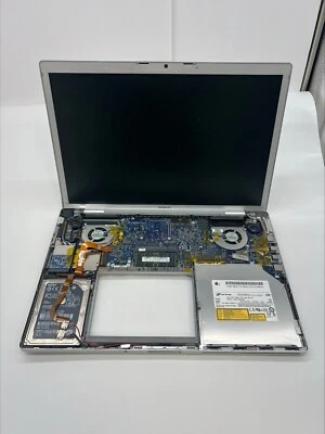 Apple MacBook Pro A1211 - Image 1 of 4