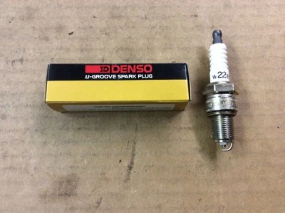 Nueva bujía convencional Denso W22EPR-S11 Foto 1 de 4
