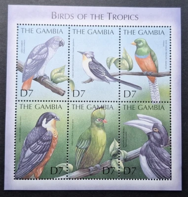 Gambia: 2000 Tropical Birds, unmounted mint  miniature sheet with 6 stamps - image 1 of 2