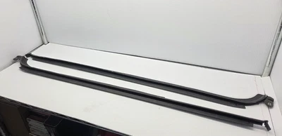 93-97 HONDA DEL SOL CONJUNTO DE VEDAÇÃO DE ACABAMENTO PARA MOLDURA DE PORTA EXTERNA PAR AMBOS OEM PRETO - Imagem 1 de 4