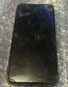 Apple iPhone 11 Pro Max - 64 GB - Dorado (PARA REPUESTOS) (TODO DAÑADO) - Imagen 1 de 2