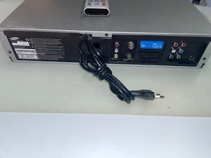 Samsung DVD + VHS Dual Deck DVD-V6500 da riparare - Foto 1 di 7