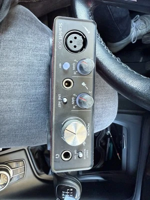 Scheda Audio Focusrite 2th Gen - Immagine 1 di 4