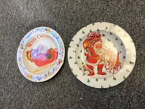 Lot of (2) Rare Vintage Tin Christmas Ashtrays With Cheap Johns Tags Free Ship! - Picture 1 of 2