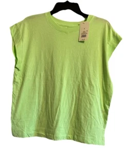 A New Day Women's Medium T-Shirt, Extended Shoulder Short Sleeved, Lime Green - Picture 1 of 9