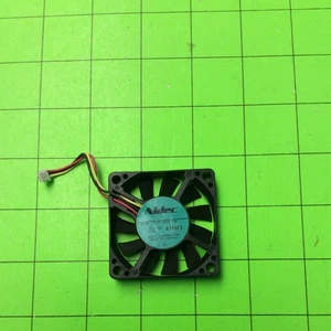 Video Projector D05X-12TM Cooling Fan - Picture 1 of 4