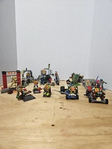 2015-2016 Teenage Mutant Ninja Turtles Mega Bloks & Mega Construx Sets - Picture 1 of 11