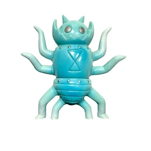 Super 7’s Brian Flynn: Ghostland Black Widow Gargamel Collab Sofubi Vinyl Art - Picture 1 of 15