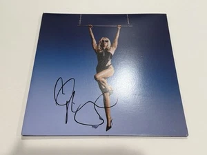 MILEY CYRUS ENDLESS SUMMER VACATION WHITE COLORED VINYL LP SIGNED AUTOGRAPH - Picture 1 of 2