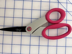 Tonic Studios 7" Scissors - Picture 1 of 4