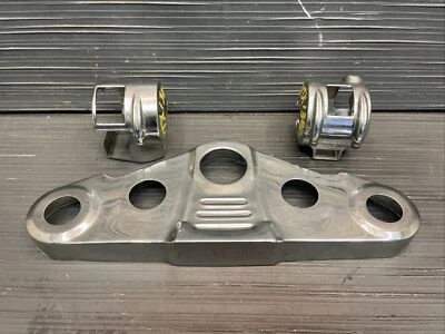 Honda VTX1300C 2009 interruptor cromado y cubiertas de árbol triples #13024 Foto 1 de 4