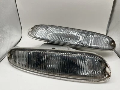 1990-1997 MAZDA MIATA OEM PARACHOQUES DELANTERO INTERMITENTE LENTES CARCASAS IZQUIERDA DERECHA PAR Foto 1 de 4