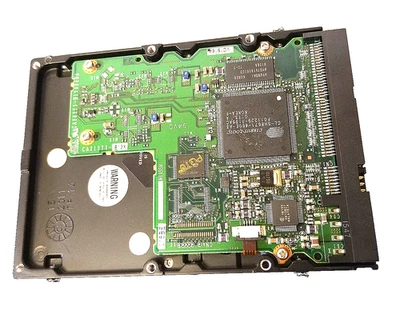 Fujitsu MPG3102AT E Hard Drive CA405761 B511222E - Image 1 of 4