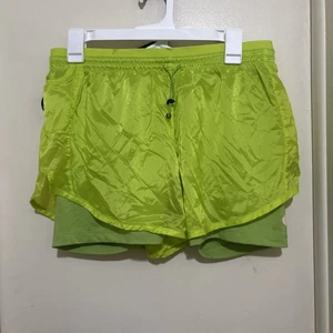 Nike Shorts Womens Medium Green Lined Elastic Waist Pockets - Picture 1 of 4