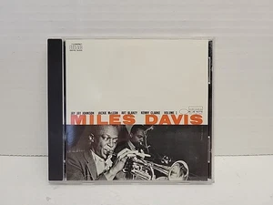 CD- MILES DAVIS, VOLUME ONE - Picture 1 of 2