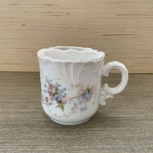 Vintage Porzellan Schnurrbart Teetasse Becher mit Blumen & Goldrand Design - Bild 1 von 14