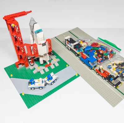 Six Plus Pounds Of LEGO Town / City Vintage Bulk Lot, Basic, Technic: 1682, More - Image 1 of 4