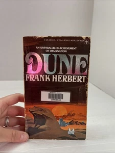 Dune Frank Herbert Berkeley Medallion 1977 Paperback 7th Printing - Picture 1 of 8