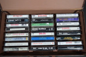 Lot Of 24 Outlaw & 90s Country Cassette Tapes Carrier Shania Elvis Garth Brooks - Picture 1 of 6