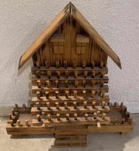 Sewing THREAD SPOOL HOLDER  Spools  Rack House Wooden VINTAGE - Picture 1 of 7