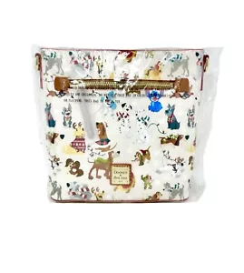 Disney Dooney & Bourke Disney Dogs Holiday Santa Tails Crossbody Bag NEW - Picture 1 of 4