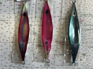 3 Pack 150 Gram Jigs Flutter & Color - Picture 1 of 2