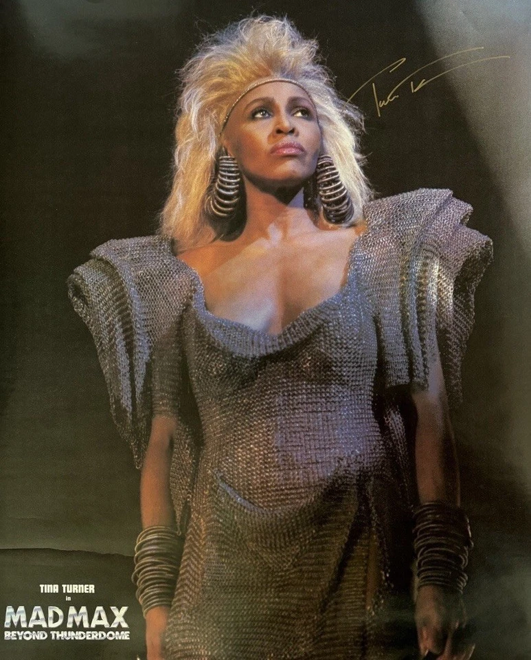 TINA TURNER, RARE, COLLECTOR'S PHOTO, LEGENDARY MUSICIAN,8.5x11 Paper Luster - Image 1 of 1