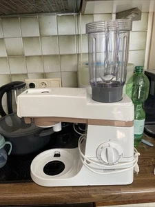 Kenwood Chef KM201 Hauptgerät Mit Mixer Krug - Bild 1 von 6