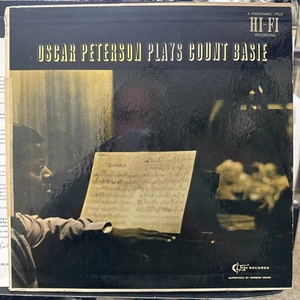 CLEF RECORDS MG C-708 - OSCAR PETERSON - PLAYS COUNT BASIE. NM/VG - Picture 1 of 4
