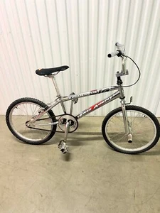 Free Agent Eluder BMX Chrome Bike - Picture 1 of 18