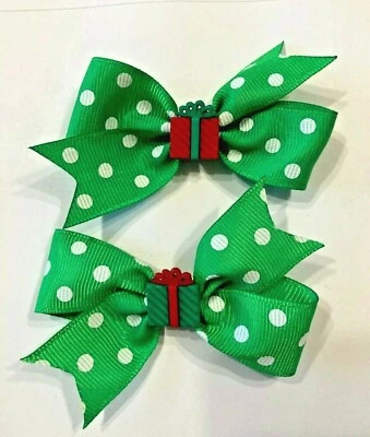Hermoso conjunto de lazos de pelo de coleta inspirados en regalos de Navidad para niñas. Foto 1 de 2