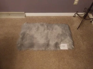 Brand New w/ Tags - Gray Faux Fur Shag Rug / Carpet / Tapestry - 30" x 46" - Picture 1 of 4
