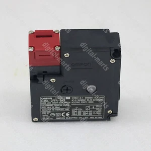A New Omron Guard Lock Safety Door Switch D4NL-2FFA-B4S Free shipping#LJ - Picture 1 of 5