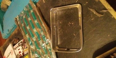 77-78 BUICK SKYHAWK NOS GM BISEL DE AJUSTE DE LUZ DE CABEZA 1250260 1977 1978  Foto 1 de 2