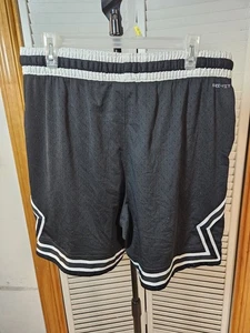 Nike Air Jordan Dri-Fit Sport Diamond Woven Shorts Mens Size XL - Picture 1 of 4