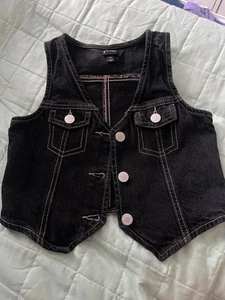 Girls' Denim Vest - art class™ Black Wash M 8 - Picture 1 of 5