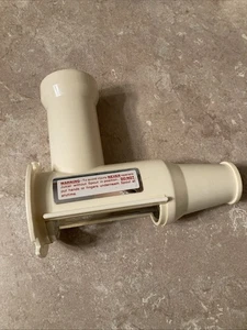 Champion Entsafter Ersatzteile Gehäuse Zuführrohr Kammer G5-NG-853S CREMEWEISS - Bild 1 von 7
