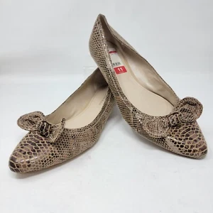Anne Klein Akadelie Para Mujer 11M Estampado Animal Tacón Plano Arco Punta Punta Punta - Imagen 1 de 13