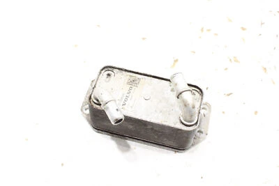 Volvo XC90 2016-2022 2,0 L motor enfriador de aceite OEM Foto 1 de 4